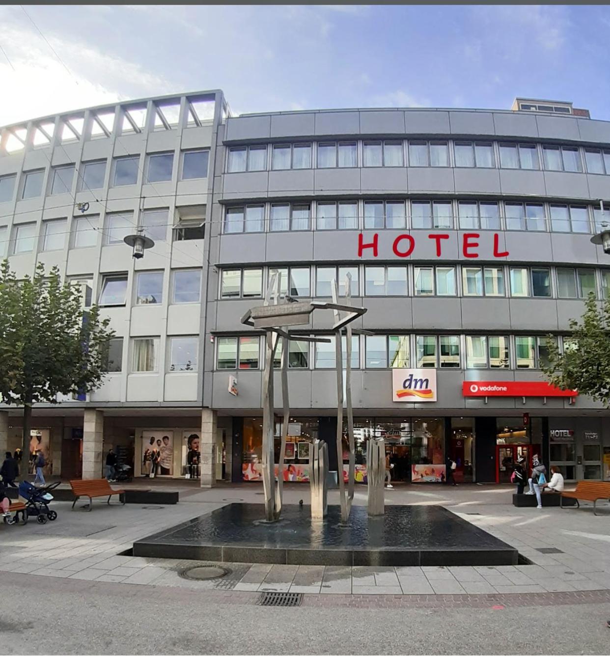 Hotel Stadt Hamburg Am Fluss Saarbruecken Luaran gambar